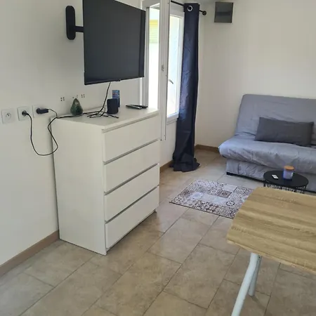 Avec Exterieur Prive Et Jacuzzi * Narbonne