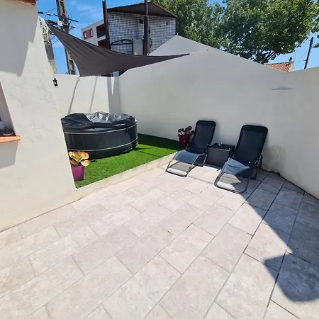 Avec Exterieur Prive Et Jacuzzi Prázdninový dům
