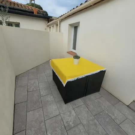Prázdninový dům Avec Exterieur Prive Et Jacuzzi