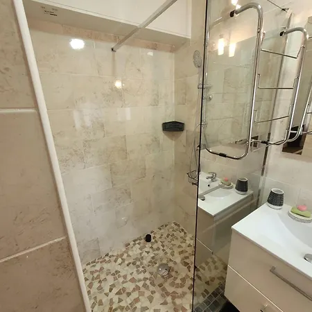 Avec Exterieur Prive Et Jacuzzi Prázdninový dům *