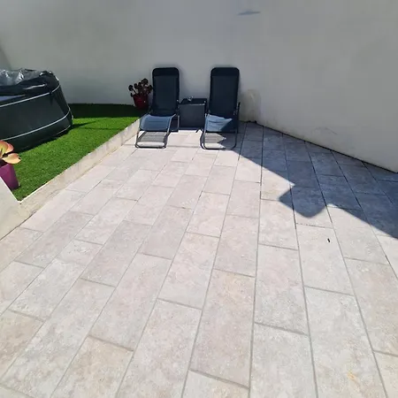 Avec Exterieur Prive Et Jacuzzi Prázdninový dům